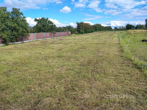 Prodej stavebního pozemku 2237 m²