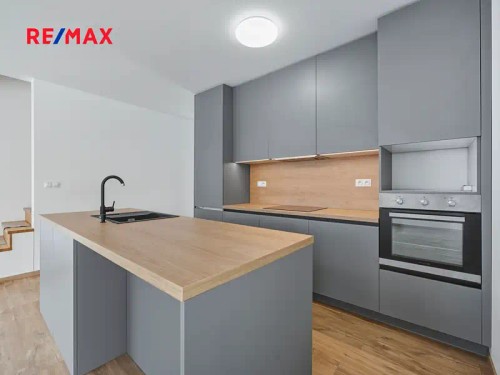 Prodej domu 190 m², pozemek 918 m²