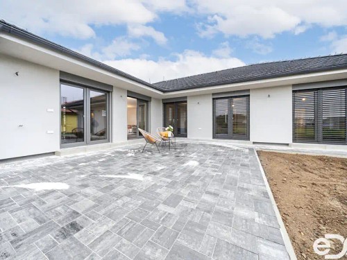 Prodej domu 172 m², pozemek 700 m²