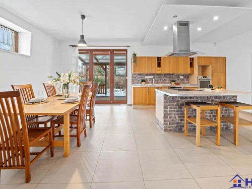 Prodej domu 323 m², pozemek 964 m²