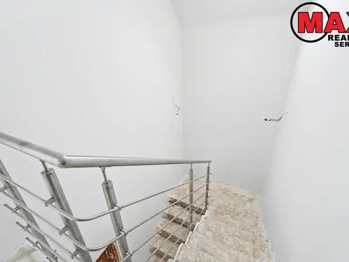 Prodej domu 181 m², pozemek 805 m²