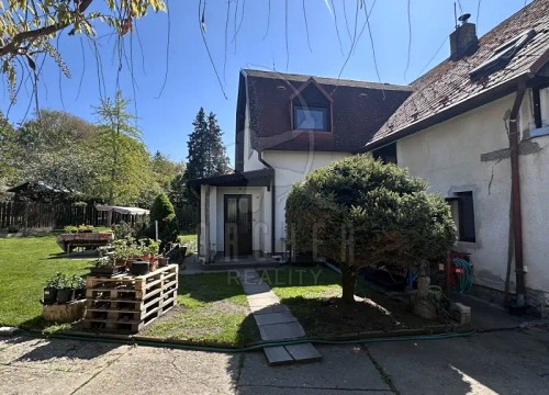 Prodej domu 240 m², pozemek 719 m²