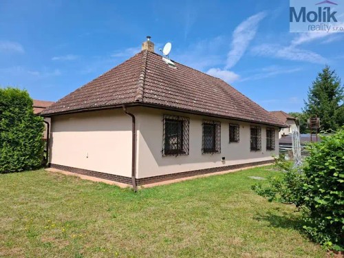 Prodej domu 200 m², pozemek 1427 m²