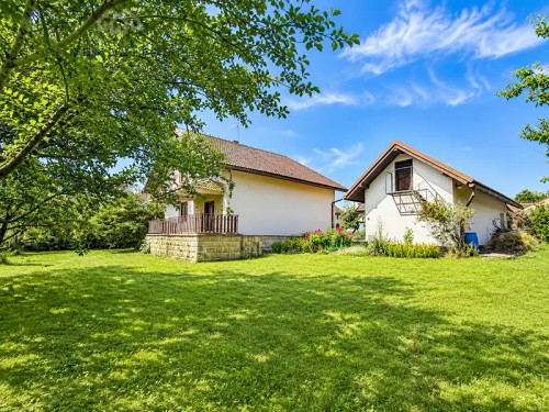 Prodej domu 211 m², pozemek 1129 m²