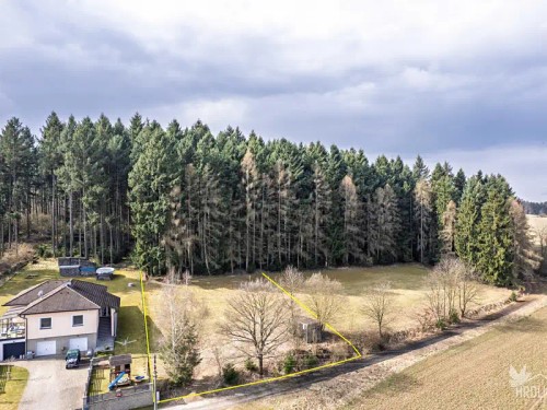 Prodej stavebního pozemku 1913 m²