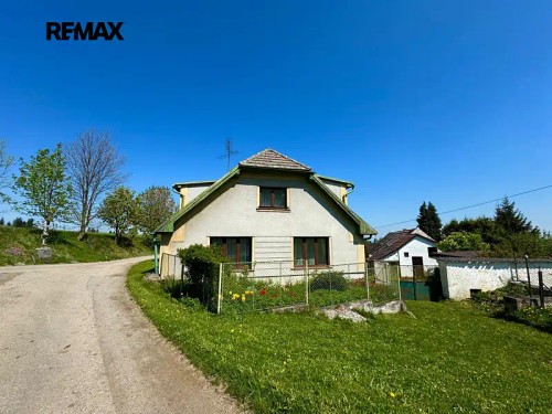 Prodej chalupy 166 m², pozemek 522 m²