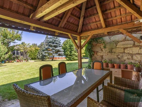 Prodej domu 200 m², pozemek 1164 m²