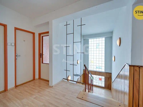 Prodej domu 100 m², pozemek 1296 m²