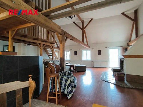 Prodej domu 195 m², pozemek 1255 m²