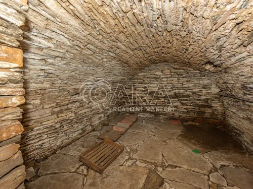 Prodej chalupy 90 m², pozemek 187 m²