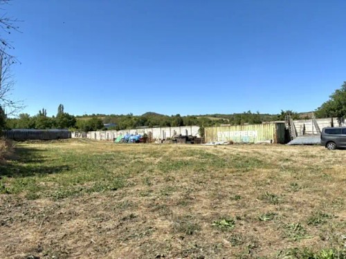 Prodej stavebního pozemku 930 m²