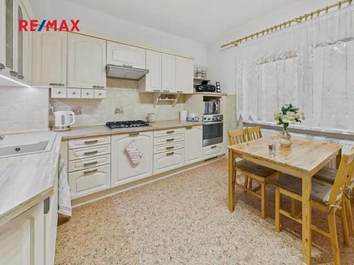 Prodej domu 234 m², pozemek 815 m²