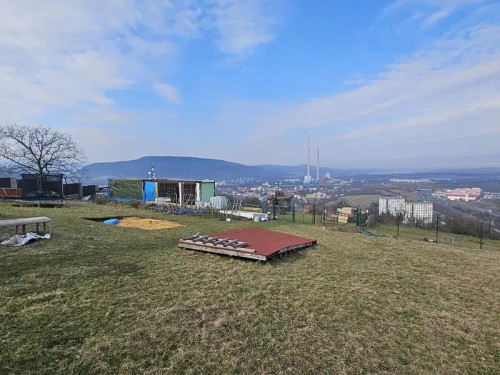 Prodej stavebního pozemku 2100 m²