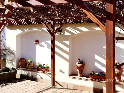 Prodej domu 498 m², pozemek 852 m²