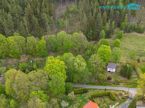 Prodej stavebního pozemku 1330 m²