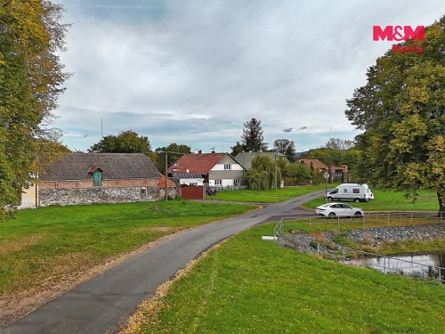 Prodej domu 98 m², pozemek 2933 m²