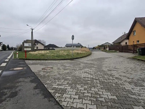 Prodej stavebního pozemku 1532 m²