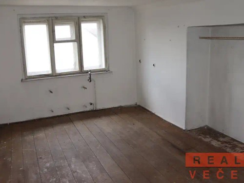 Prodej domu 180 m², pozemek 702 m²