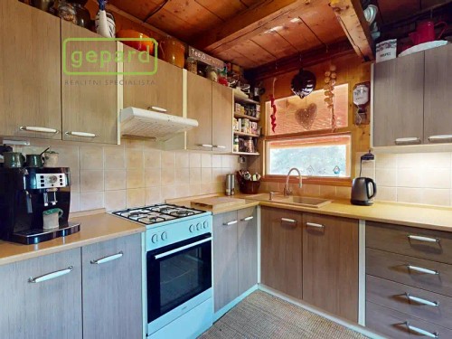Prodaná chata 57 m², pozemek 432 m²