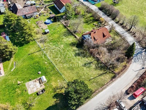 Prodej stavebního pozemku 1015 m²