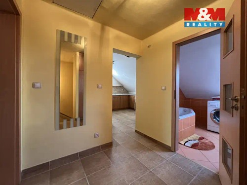 Prodej domu 235 m², pozemek 1782 m²
