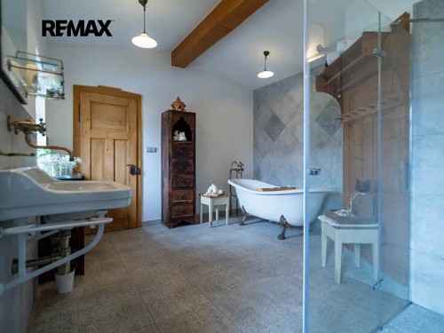 Prodej vily 296 m², pozemek 349 m²
