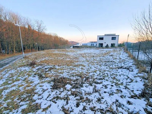 Prodej stavebního pozemku 1430 m²