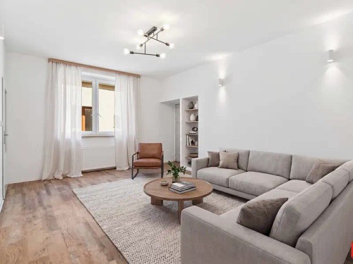 Prodej domu 400 m², pozemek 529 m²