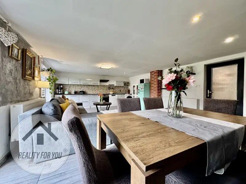 Prodej domu 240 m², pozemek 6384 m²