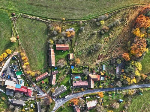 Prodej stavebního pozemku 1089 m²