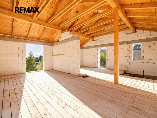 Prodej domu 210 m², pozemek 2055 m²