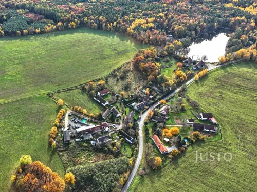 Prodej stavebního pozemku 1087 m²