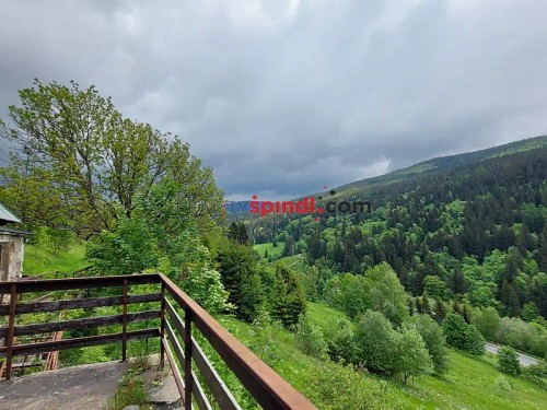 Prodej chalupy 303 m², pozemek 303 m²