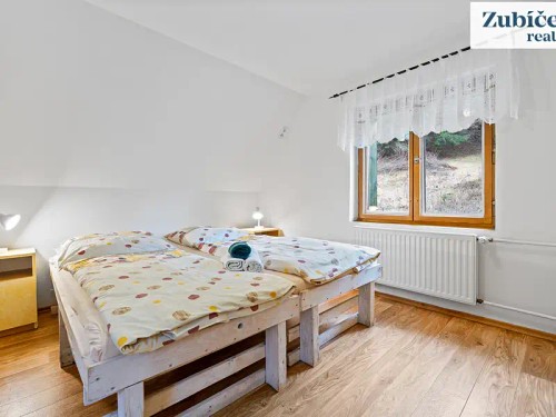 Prodej domu 550 m², pozemek 1419 m²