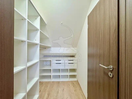 Prodej bytu 3+kk 74 m²
