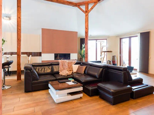 Prodej vily 302 m², pozemek 730 m²