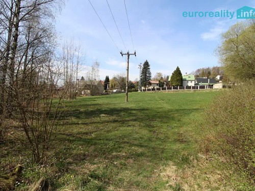 Prodej stavebního pozemku 3002 m²