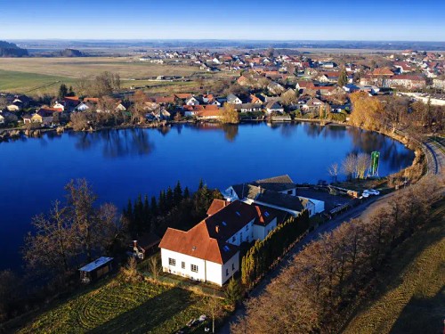 Prodej domu 878 m², pozemek 1752 m²