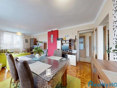 Prodej domu 360 m², pozemek 2030 m²