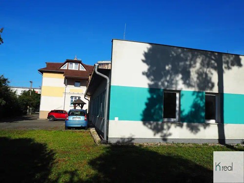 Prodej domu 435 m², pozemek 1004 m²