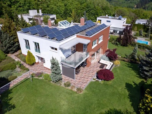 Prodej vily 479 m², pozemek 1503 m²