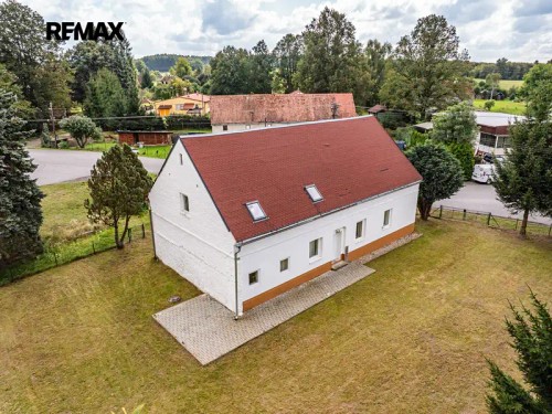 Prodej domu 243 m², pozemek 888 m²