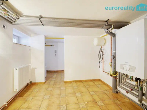 Prodej domu 420 m², pozemek 633 m²