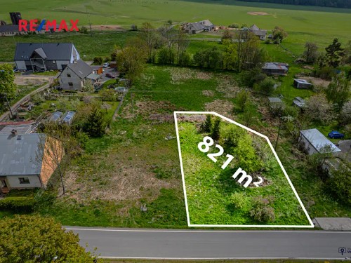 Prodej stavebního pozemku 821 m²