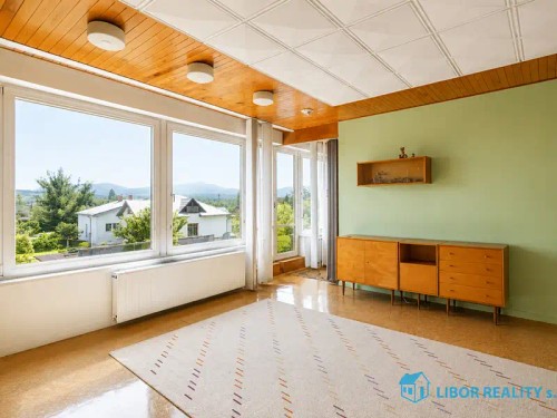 Prodej domu 240 m², pozemek 700 m²