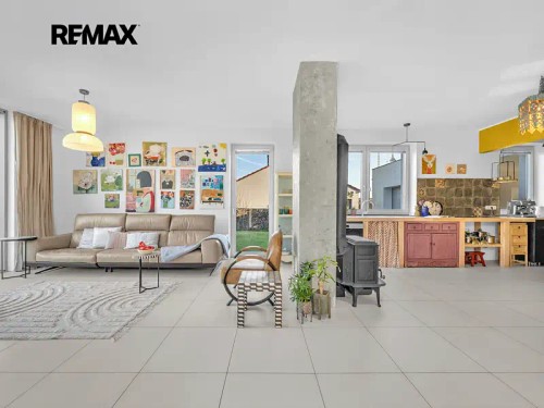 Prodej domu 213 m², pozemek 1614 m²
