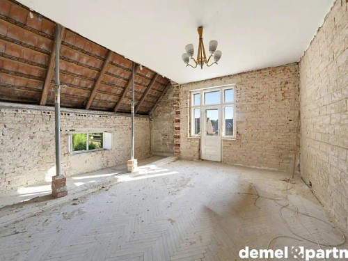 Prodej vily 309 m², pozemek 2242 m²