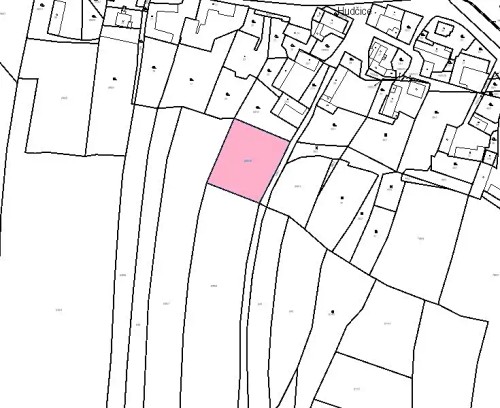 Prodej stavebního pozemku 2476 m²
