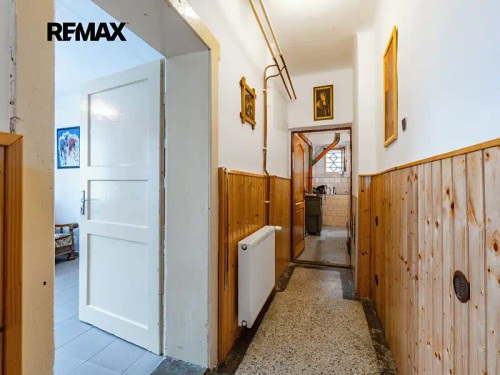 Prodej domu 328 m², pozemek 758 m²