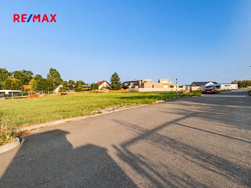 Prodej stavebního pozemku 1083 m²